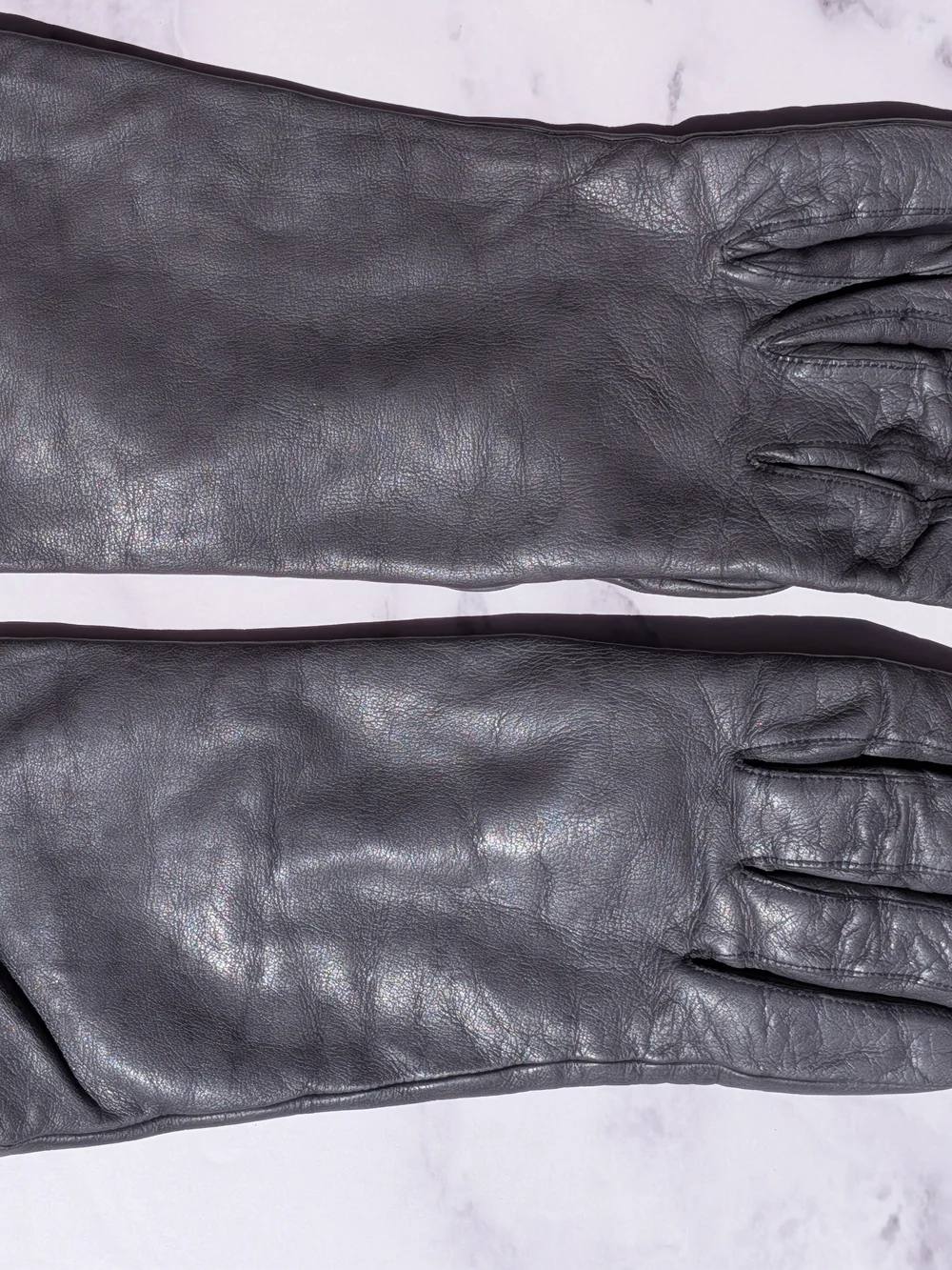 Grey Leather Gloves Old Money Dark Academia Classic Minimalist Cashmere Lining